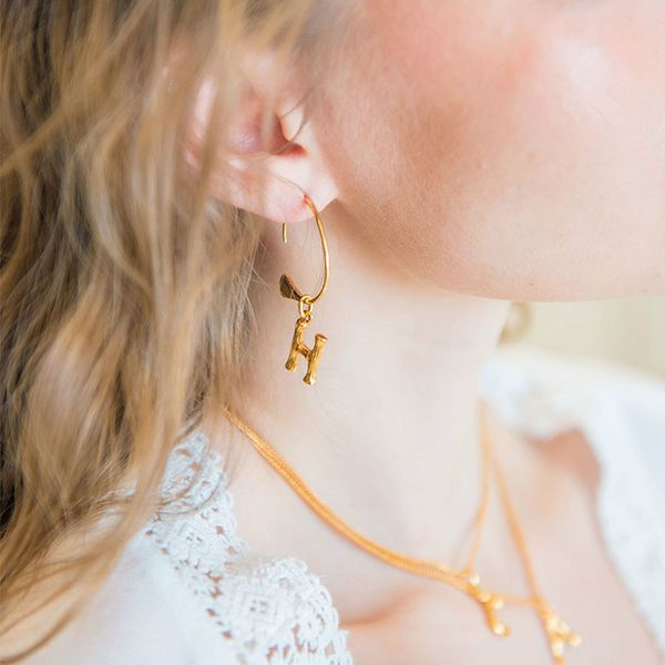 

brand new the letter hoop earrings for women golden hanging drop earrings female fashion jewelry, Golden;silver