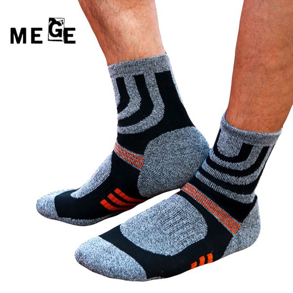 

mege men's socks, calcetines ciclismo, sports cotton socks, hiking hunting camping basketball cycling socks for men, size 39-44, Black