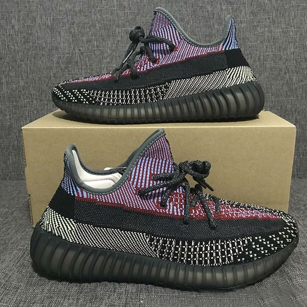 

2020 new kanye west v2 yecheil running shoes men woman black coloured rainbow knitted brand designer outdoor sneaker