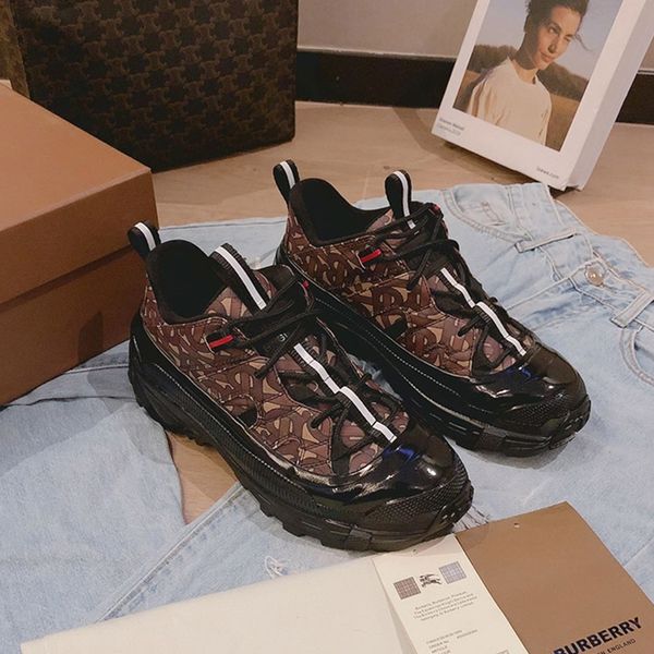 

2020 fashion designer men's casual shoes, sneakers with luxury design in original box, men's casual shoes. size 38-45, Red;white