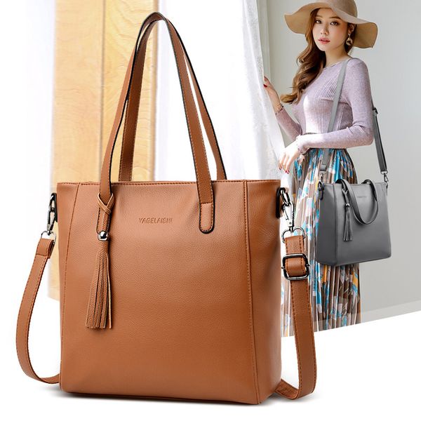 

women's bags large bags large-capacity leather 2020 new simple and generous hand ladle shoulder messenger bag middle-aged mother
