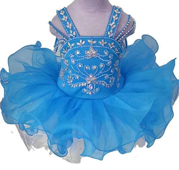 

малыш с плечом младенца родители дочери шарик маленьких девочки из бисера мисс национальной первая pageant кекс платье, Red;yellow