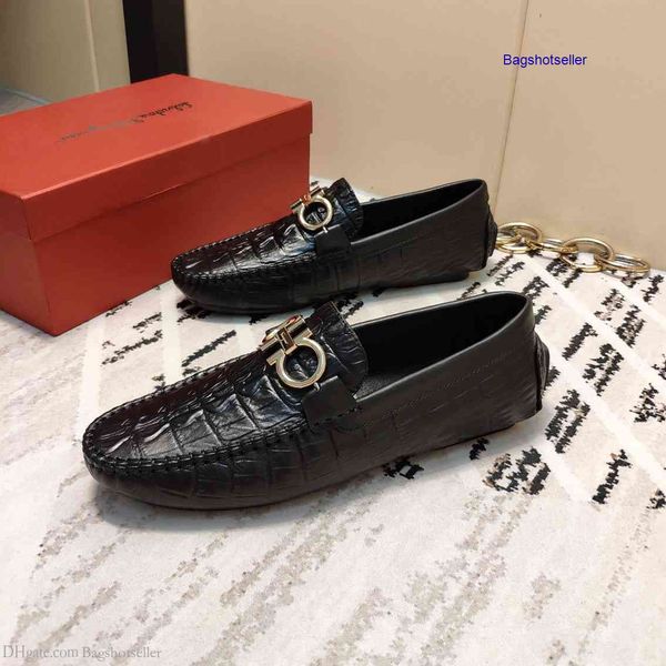 

клаиека обђв Ѭбак взана звезда пелина вивка вококаевенна кож, Black;red