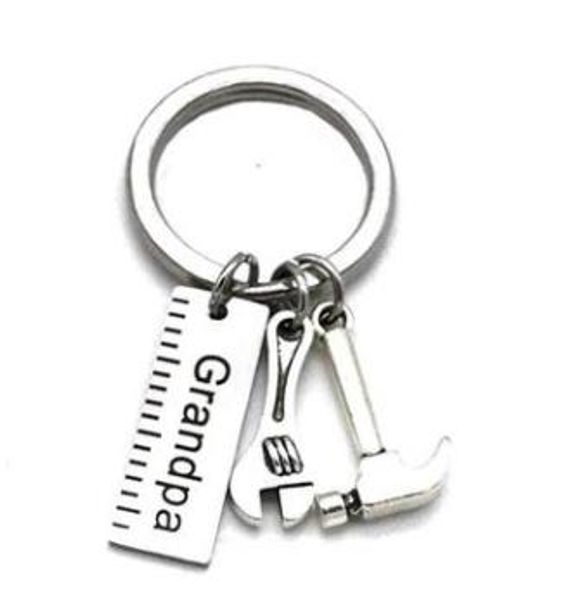

1 pcs fashion mini hammer keychain for dad birthday gift metal hammer tools keyring key chain men father's day gift car keyring, Silver
