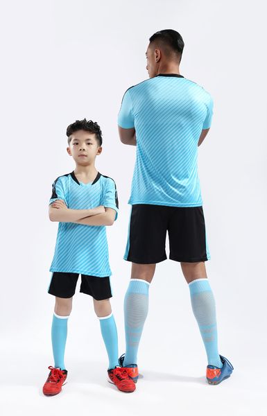 

discount men training football sets with shorts uniforms reversible football jerseys for that home and away look kits sports c12-24, Blue;black
