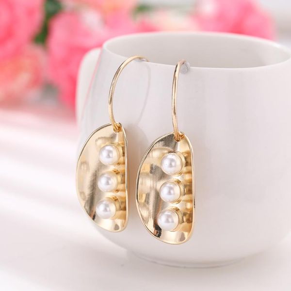 

2019 fashion hoop pearl earrings for women gold long round zinc alloy earrings women ladies gift fashion romantic jewelry, Golden