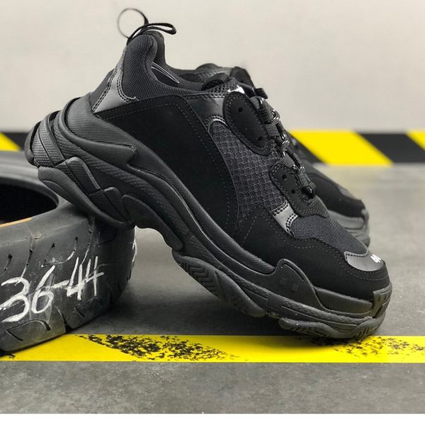 

fashion luxury designer men shoes multi colour triple s vintage old dad trainers black red high grade sports casual shoe size us6-10