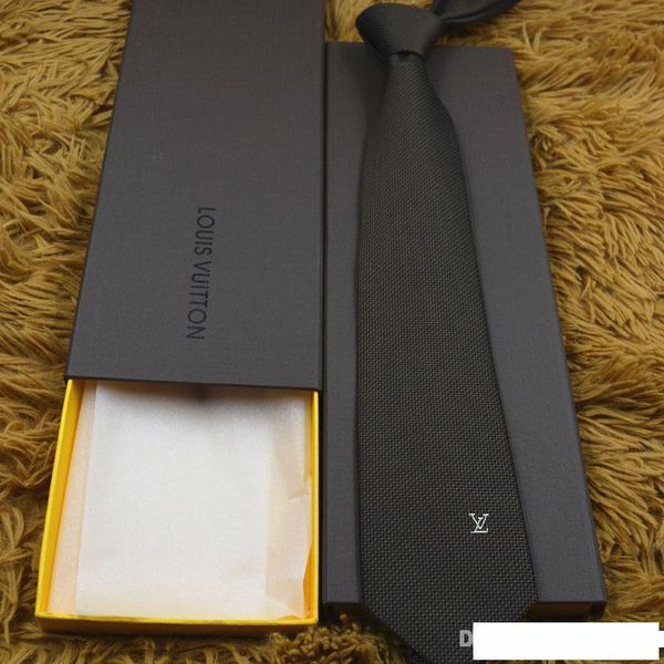 

silk designer tie men's casual 8 cm vintage plaid tie luxury designer tie brand gift box 002, Blue;purple