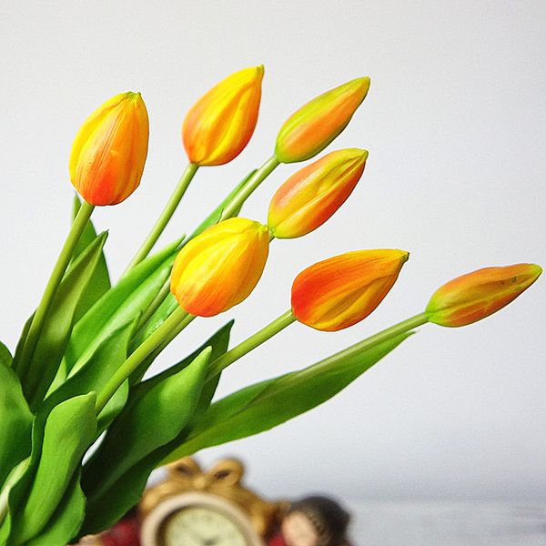 

7pcs pu simulation tulip bouquet flexible real touch artificial flowers bouquet for home decoration garden decoration display fake flowers