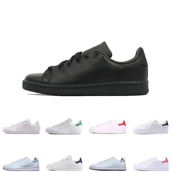 

2019 new mens smith Casual shoes classic Female Flat Shoes triple black pink green blue Lovers Sapatos stan sneakers size 36-45