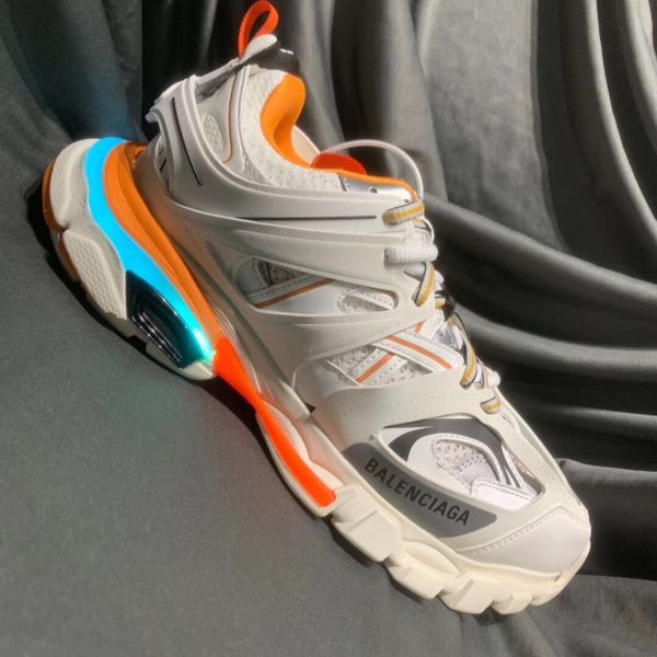 

2020 latest style fashion luxury casual sports running shoes increase shoes basketball men and women flat shoes dhl, Black