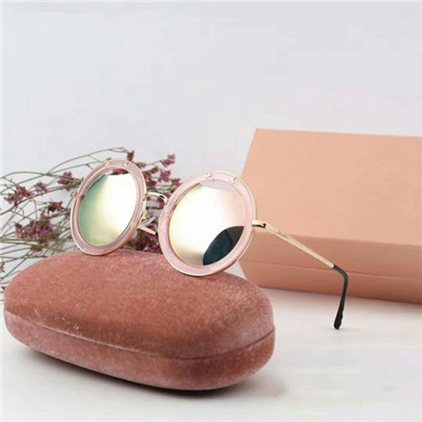 Großhandels-Hochwertige Polaroid-Polaroidlinse mit hoher Auflösung, männliche und weibliche Sonnenbrille mit hohler Niete und Spiegelbox