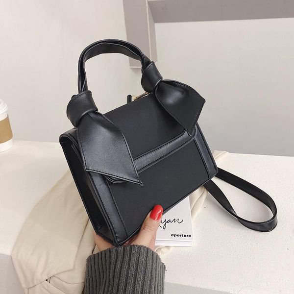 

autumn and winter bag handbag women's fashion net red messenger bag all-match shoulder