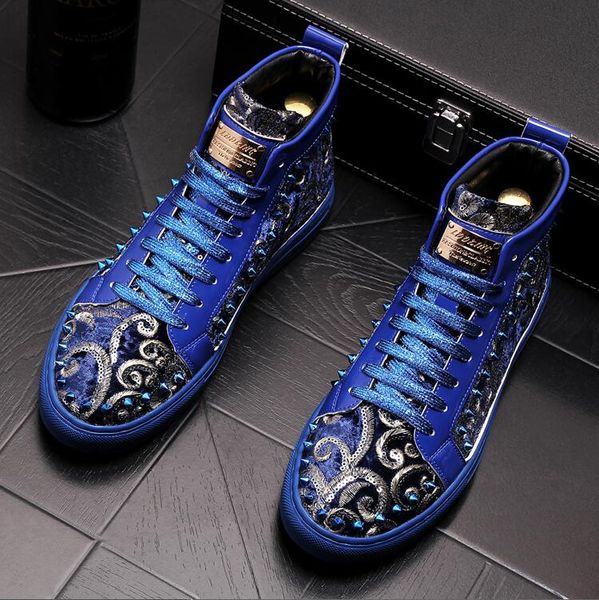 Fashion schwarze blaue Kuh Leder Nieten Männer Samt-Laibers High-Top Mode Spike Sneakers Schuhe Outdoors Flat Casuals Stiefel W146