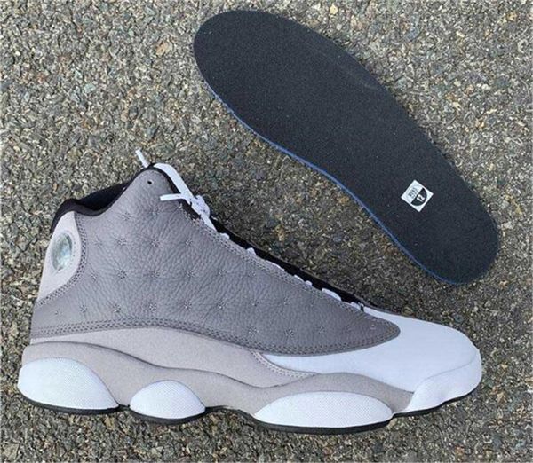 

оптовая 2019 воздух высокого 13 атмосферы серого баскетбол обувь белых серый real carbon fiber 414571-016 мужских спортивных кроссовок с кор, Black