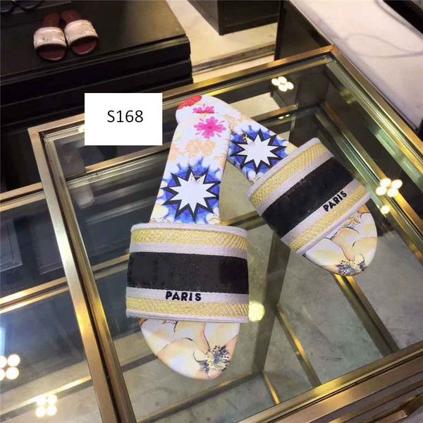 

wholesale dazzle flowers women designer slippers flat bottom embroidery sandal floral brocade slipper 8, Black