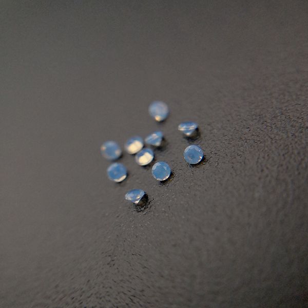 

#220b good quality high temperature resistance nano gems facet round 2.25-3.0mm light chalcedony blue synthetic gemstone 1000pcs/lot, Black