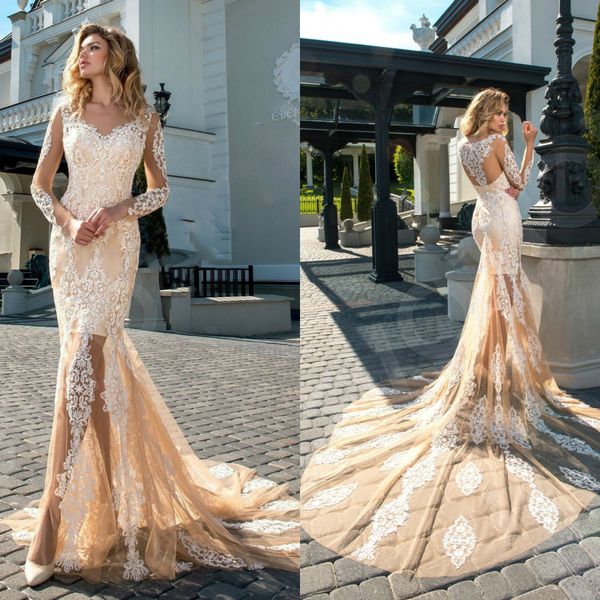 Champagner Illusion 2019 Meerjungfrau Brautkleider Spitze Appliziert Sheer V-Ausschnitt Langarm Brautkleider Country Boho Strandhochzeitskleid