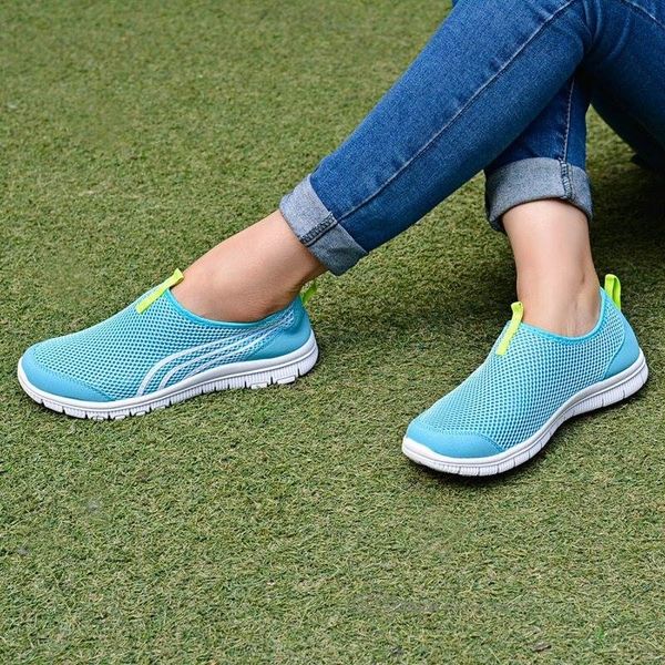 

2020 fashion men shoes mesh breathable sneakers walking male footwear comfortable lightweight running shoes h202030200443-183, White;red