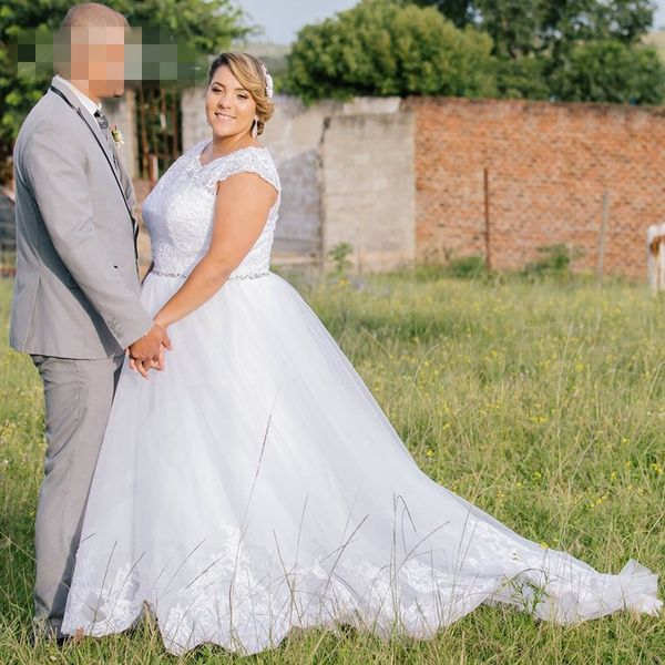 

lace plus size wedding dresses 2019 crystal sashes v-neck lace-up beach wedding dress bridal gowns custom made party dress for bride, White