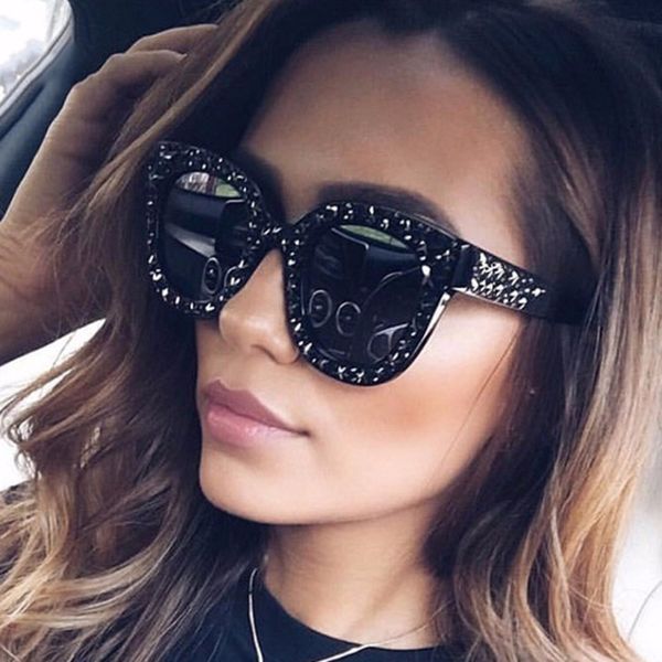 

higodoy fashion plastic women brand designer oversized gradient luxury sun glasses for female shades uv400, White;black