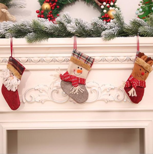

3pc/2018 new style creative christmas stockings christmas decoration small stocking gift bags gift candy socks