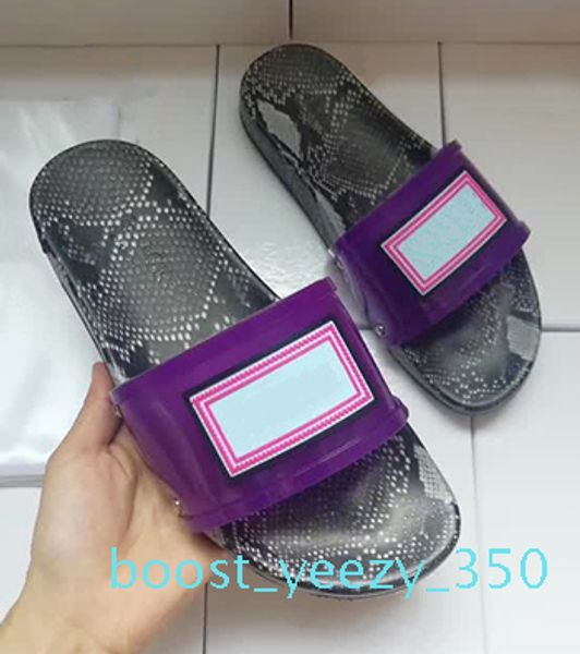 

2020 new imitation snakeskin luxury sandals pvc clear fashion brand designer slides mens womens outdoor beach luxury slides b35, Black