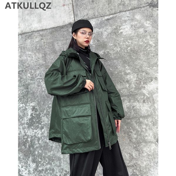 

women's overalls retro 2020 spring autumn size harajuku style large pocket baseball uniform female ins tide short trench coat, Tan;black