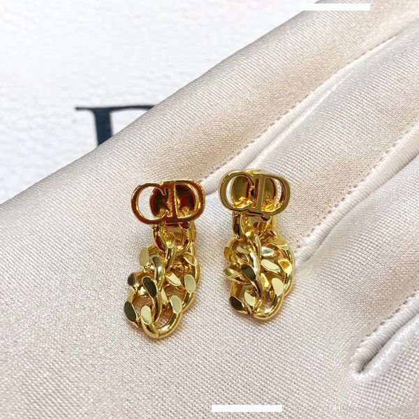

vogue earring letters brand chain ear stud party gift for women lady girl with box designer jewelry, White