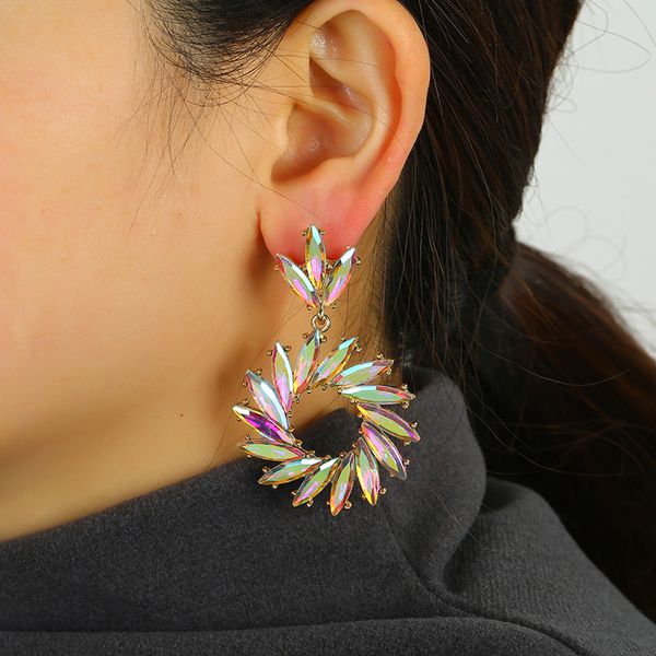 

подсолнечные серьги европейской и американского способ типа wild drilling серьга взрыв модель темперамент water drop серьга, Golden