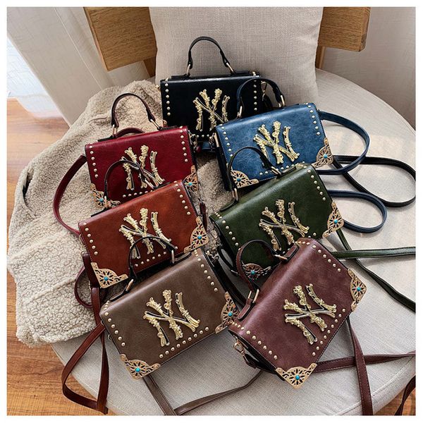 

2020 kids handbags korean girls teenager princess handbags square bags mother and daughter matching shoulder bags mommy bags, White