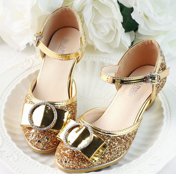 

дети дети девушки блеск принцесса кожа плоские мягкие побрякушки повседневные сандалии свадебные танцы платье вечерние туфли t200507, Black;red