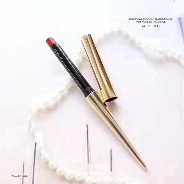 

Песочные часы Исповедь Ultra Slim High Intensity Refillable Помада 0.9g 6 Оттенки Продолжительный Mat