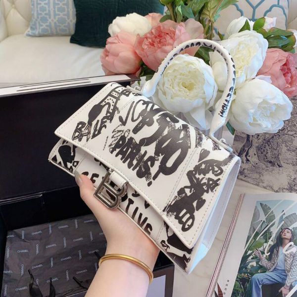 

2020 новый стиль дизайнер граффити сумка Роскошные Сумки кошельки Оптовая продажа женщин дизайнер Crossbody сумка бренд L0G0