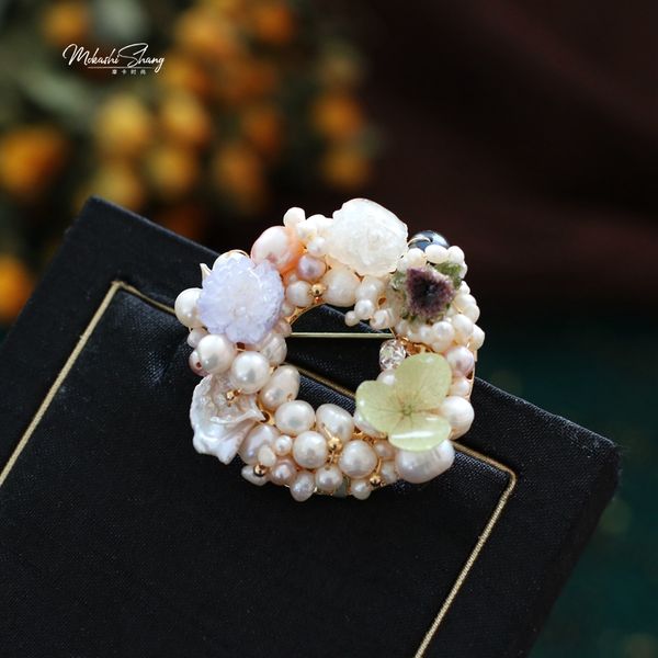 

pearl brooches corsage pin korea luxury atmosphere autumn winter coat female clothing accessories sweater pin, Gray