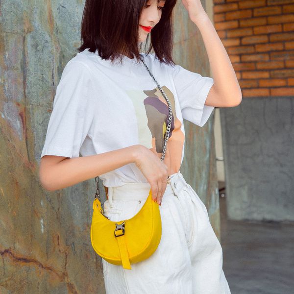 

2020 new women's shoulder bag fashion solid color diagonal bag fashion small fragrance style solid color armpit