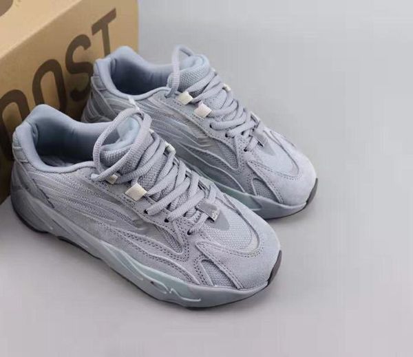 

2019 700 v2 hospital blue running shoes men women hospital blue sports shoes