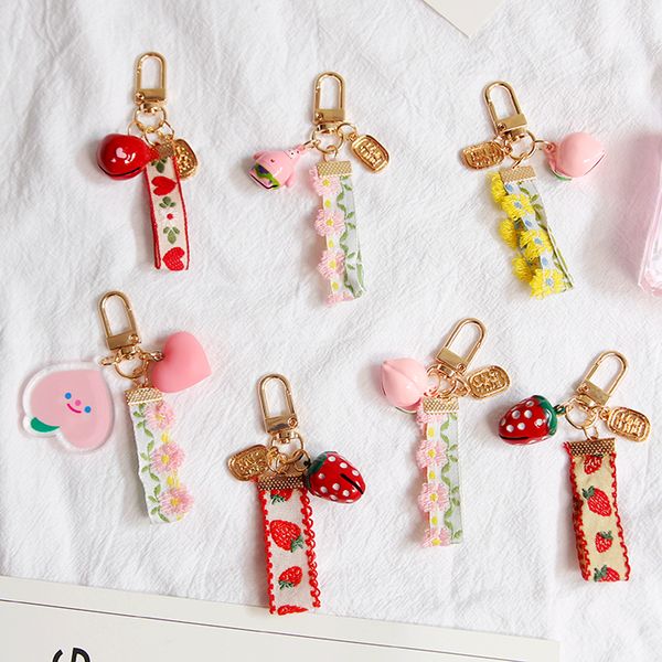 

1pcs omamori sweet simulation strawberry bow ribbon peach bell key bag pendant super pretty key chain llaveros, Silver