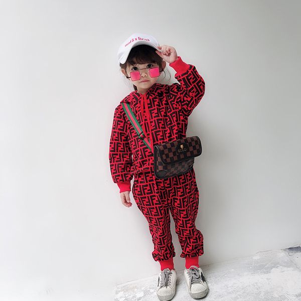 

Kid Дизайнерская Одежда Комплект 2019 Роскошный Принт Спортивный Костюм Модные Буквы FF Толстовка С Капюшоном + Бегунов Мальчиков Девочек Детей Повседневная Soprtwears 2 Стилей