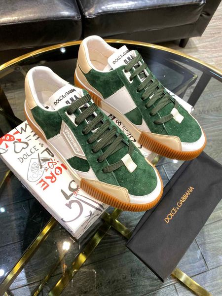 

2020 velvet black men's shoes beautiful platform casual sneakers luxury designer shoes leather solid color dress shoes ssrr