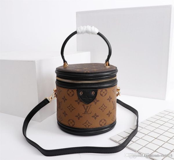 

men's travel bags women bag real leather handbags leather keepall 45 shoulder bags totes m62788 size 16*14.5*16cm
