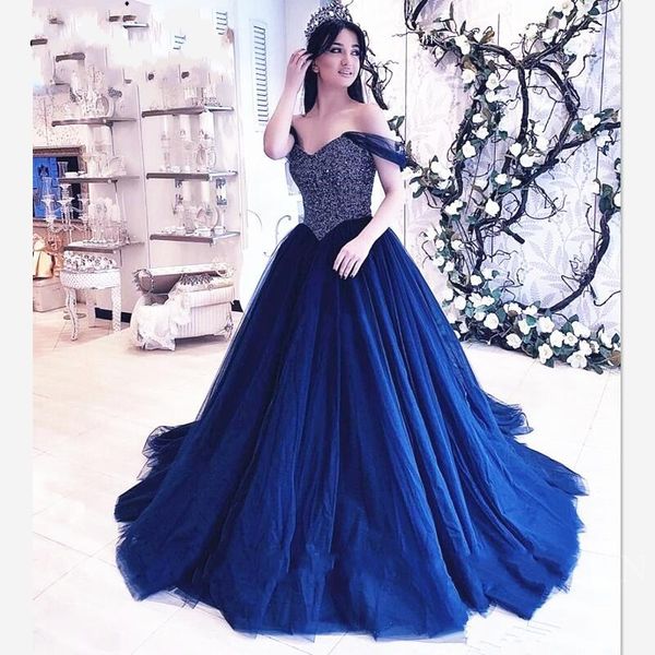 Abiti da ballo Quinceanera blu scuro con spalle scoperte Lungo 2020 Corsetto con perline di cristallo Indietro Drappeggiato Vestiods De Festia Abito dolce 16 Spettacolo