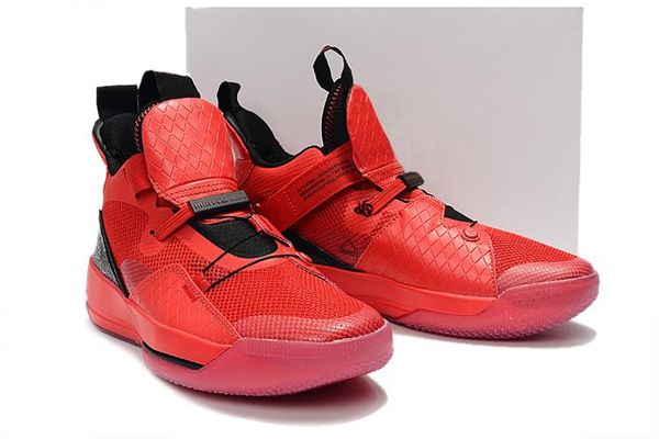 

2019 chinese new year 33 university red black-sail-white men basketball shoes good quality 33s designer outdoor mens sports sneaker