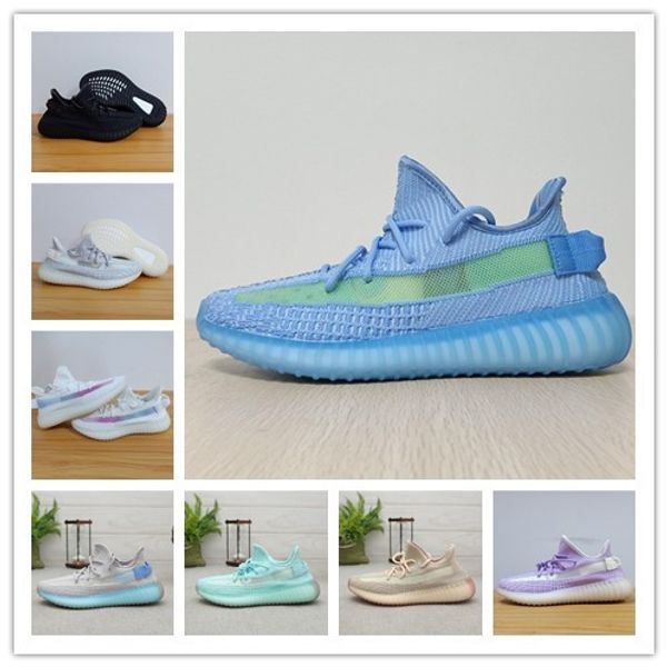

2019 blue refective running shoes clay kanye west designer shoes chaussures men womens sports trainers breathable jogging sneakers