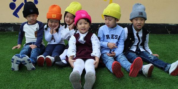 

fashion-smiling face beanie/skull caps knitted cashmere thickening warm coupparent-child hats tide street hip-hop wool cap children, Blue;gray