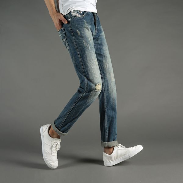 

italian style fashion mens jeans blue color denim ripped jeans men buttons pants brand slim fit retro frayed trousers