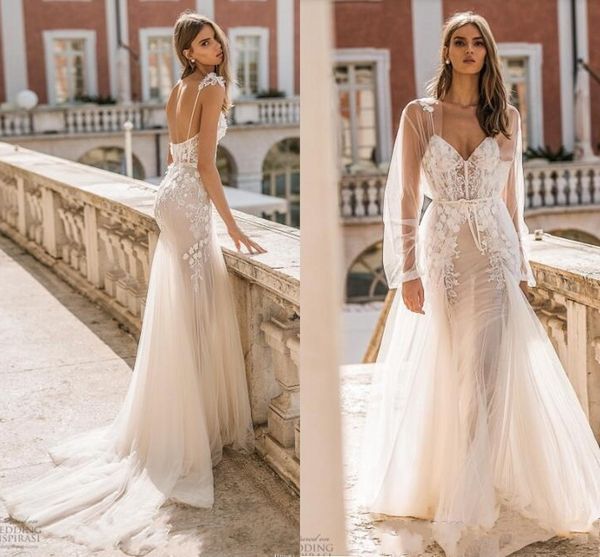 

Berta Privée 2019 Wedding Dresses Spaghetti Lace Bridal Gowns 3D Appliques Sweep Train Backless Country Plus Size Wedding Dress Custom Made