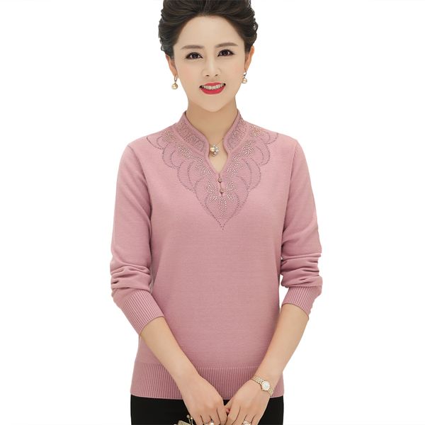 

2020 new fat mother's autumn and winter dress, bottom shirt, long sleeve style of 40-year-old 50-year-old sweater, White;black