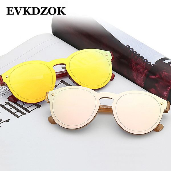 

fashion sunglasses women cute multicolor holiday protection eyewear reflective sun glasses women trendy polarized glasses 0815, White;black