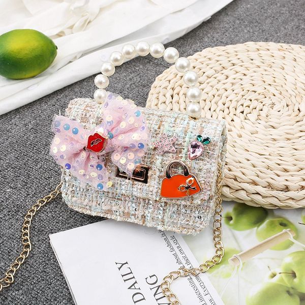 

2020 baby handbags kids handbags fashion girls mini princess coin purses girl cute bow pearl handbags chain shoulder messenger bags, White